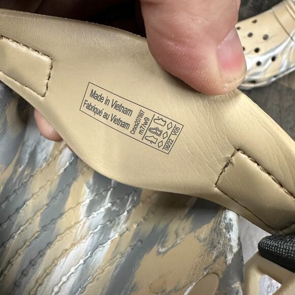 Crocs Classic All Terrain Marbled Clogs Unisex Streetwear size M7-W9 - Picture 10 of 16